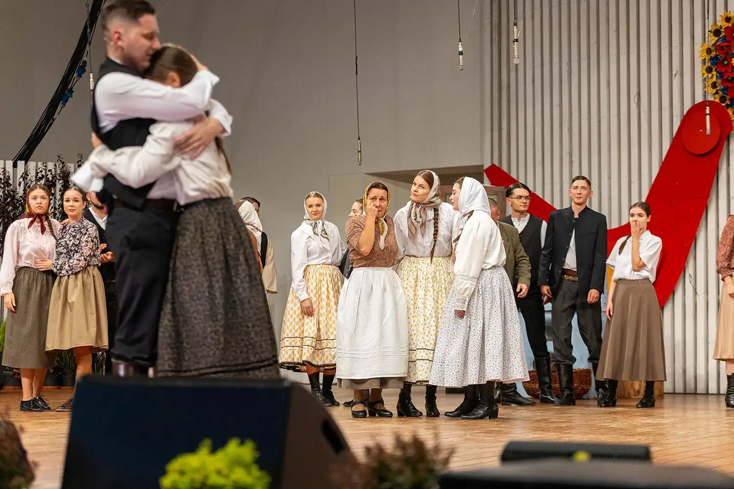 Folklor z Gminy Łososina Dolna błyszczał w Żywcu