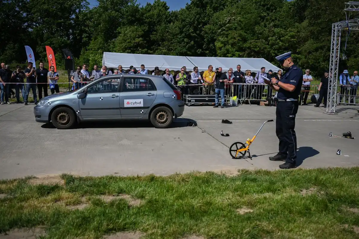 Konferencja w Krakowie z udziałem sądeckich policjantów