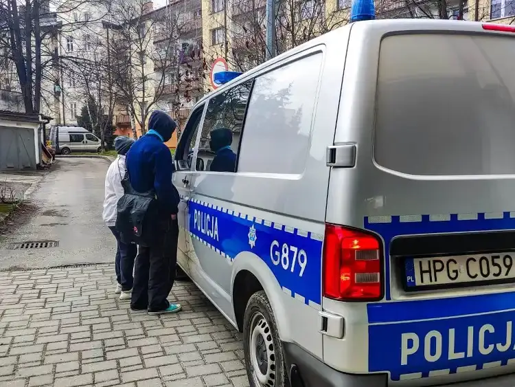 Policjanci z Małopolski przebadali prawie 12 tys. kierujących. Kilkadziesiąt osób prowadziło pojazdy pod wpływem alkoholu