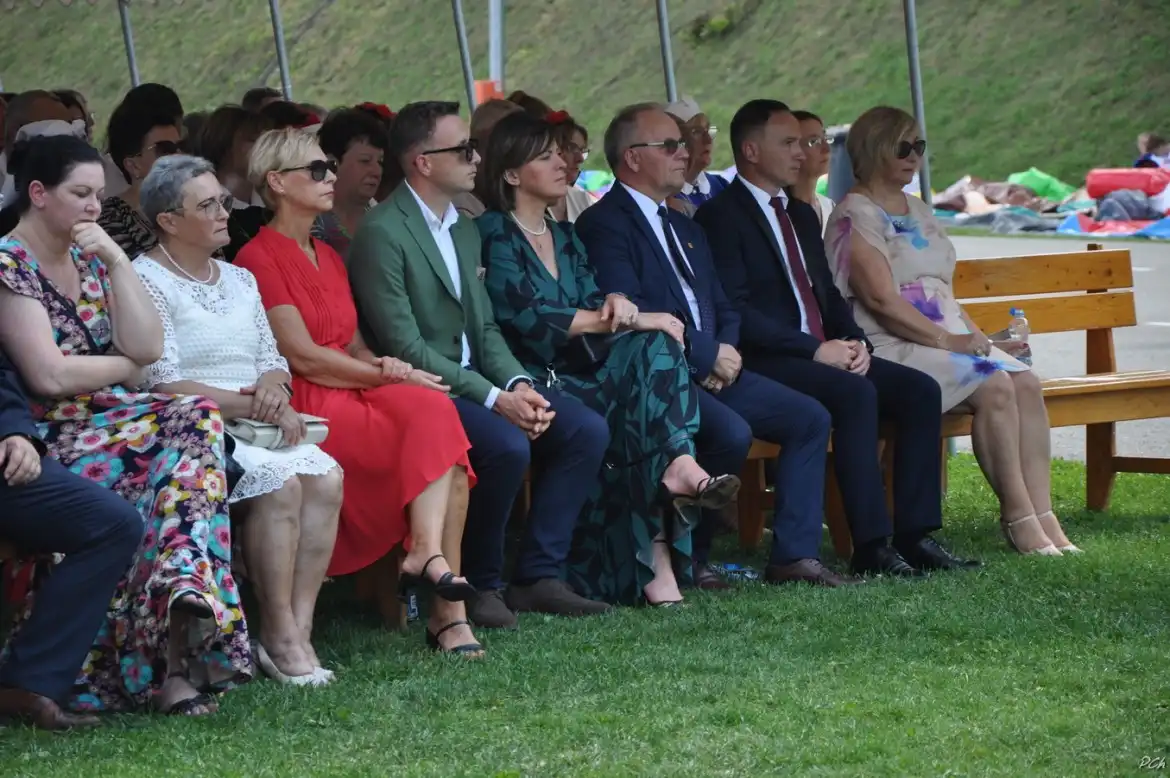 Barwne dożynki w Ptaszkowej