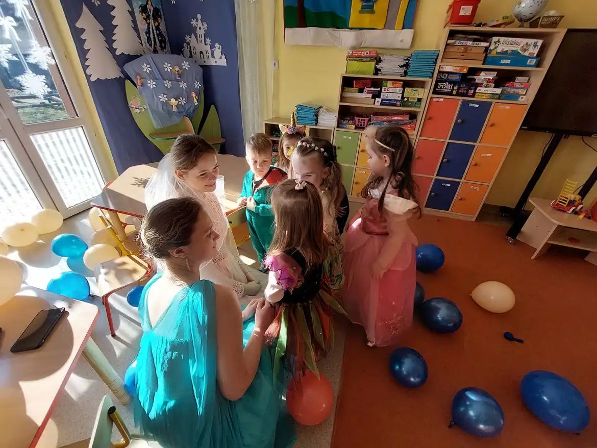 Uczniowie ZS w Starym Sączu zorganizowali zajęcia z animacji dla przedszkolaków