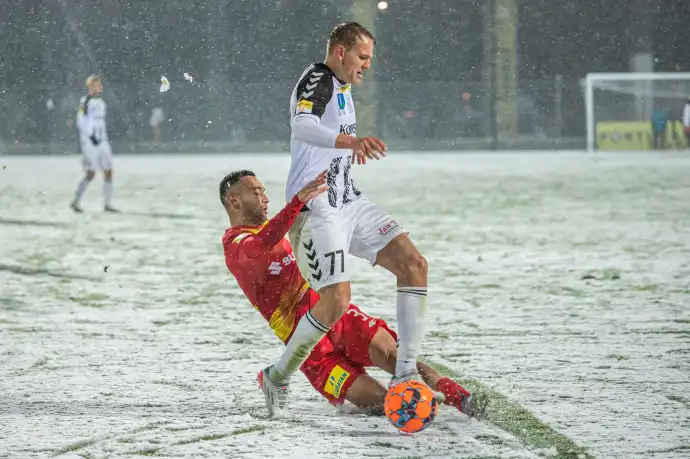 Sandecja remisuje z Koroną Kielce