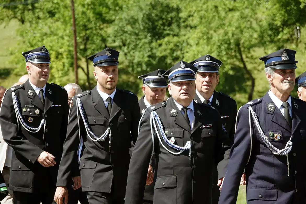 Strażacka tradycja i wdzięczność. 40-lecie OSP w Królowej Górnej