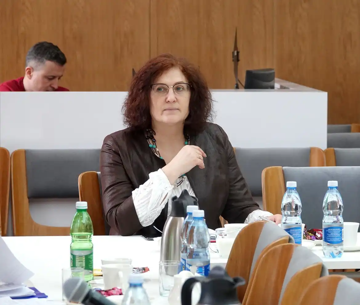 W Starostwie Powiatowym dyskutowano o bezpieczeństwie dzieci i młodzieży