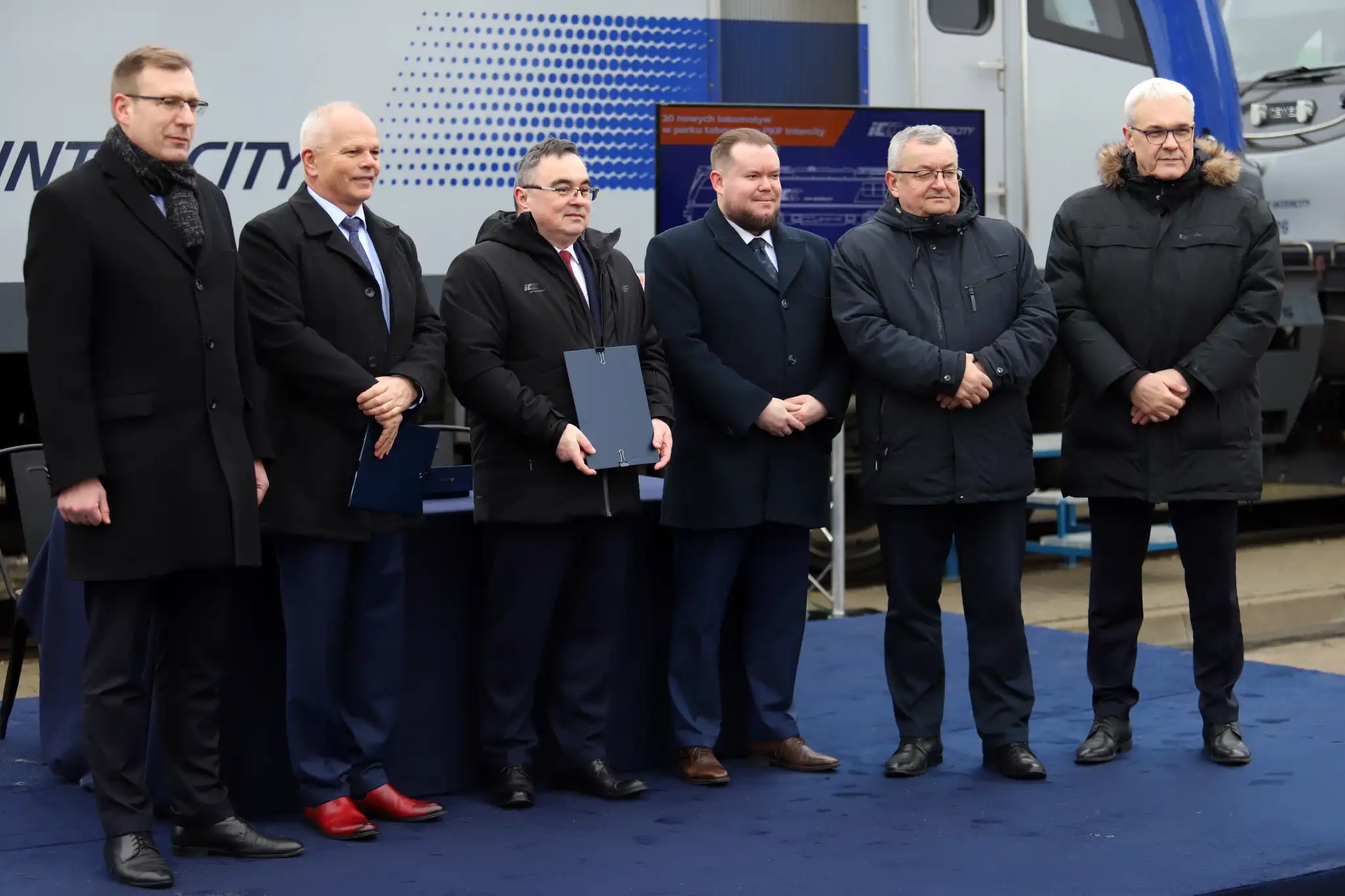 PKP Intercity podpisała umowę z NEWAG-iem na zakup 20 lokomotyw elektrycznych