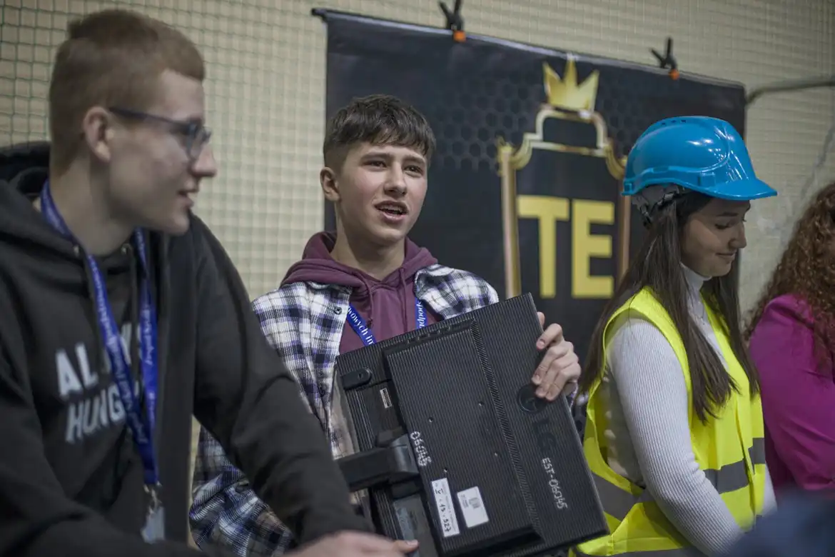 Uczniowie z ZSP w Krynicy-Zdroju na targach edukacyjnych