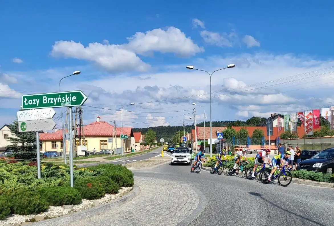 Sądeccy policjanci zabezpieczali „Międzynarodowy wyścig kolarski Memoriał Jana Magiery”