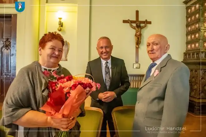 Pary świętowały w nowosądeckim ratuszu jubileusz "złotych godów"
