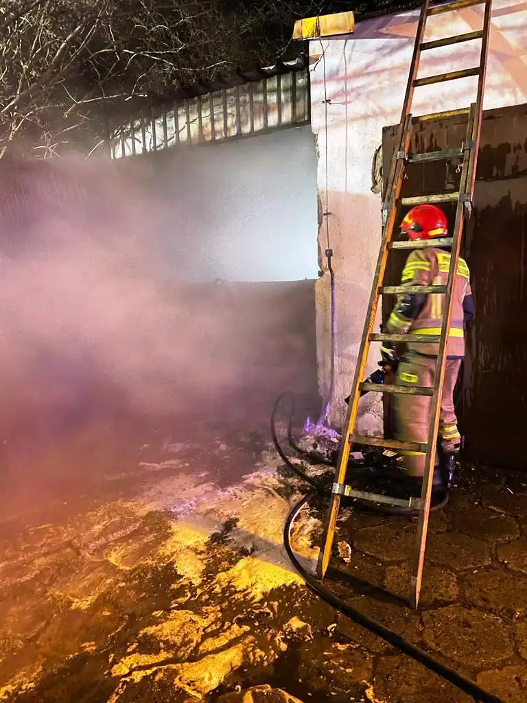 Nowy Sącz: Pożar garażu na ul. Gwardyjskiej