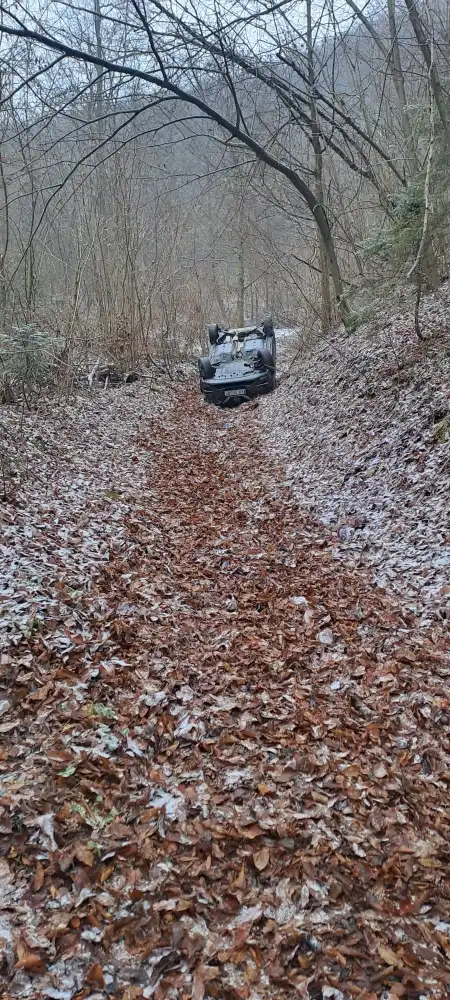 Dachowanie Nissana w Łącku