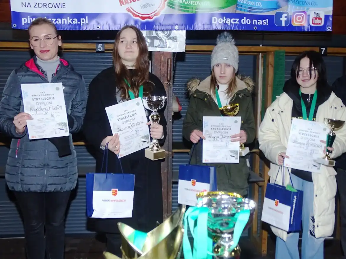 Na strzelnicy LOK w Nowym Sączu odbyły się 30. Otwarte Powiatowe Zimowe Zawody Strzeleckie