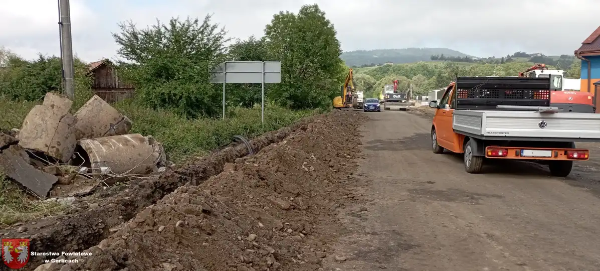 Trwają prace związane z przebudową drogi powiatowej w Szymbarku