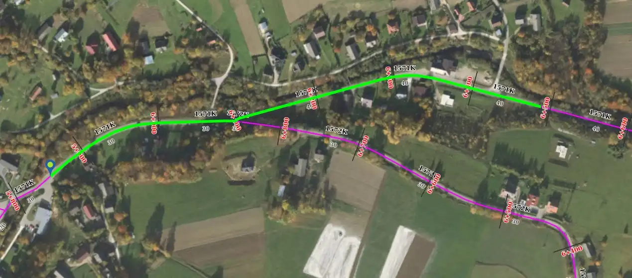 Nowy chodnik i oświetlenie w Krużlowej Niżnej. Start prac już wkrótce