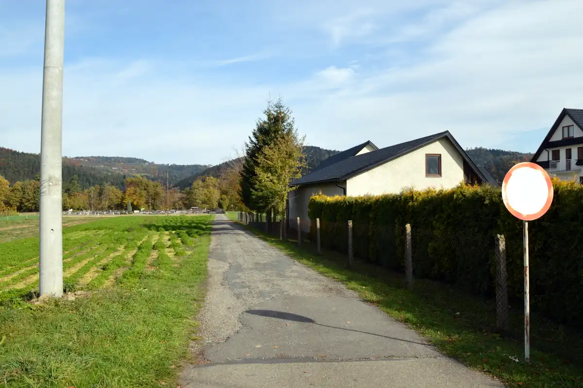 Nowa nawierzchnia na drodze w Żbikowicach