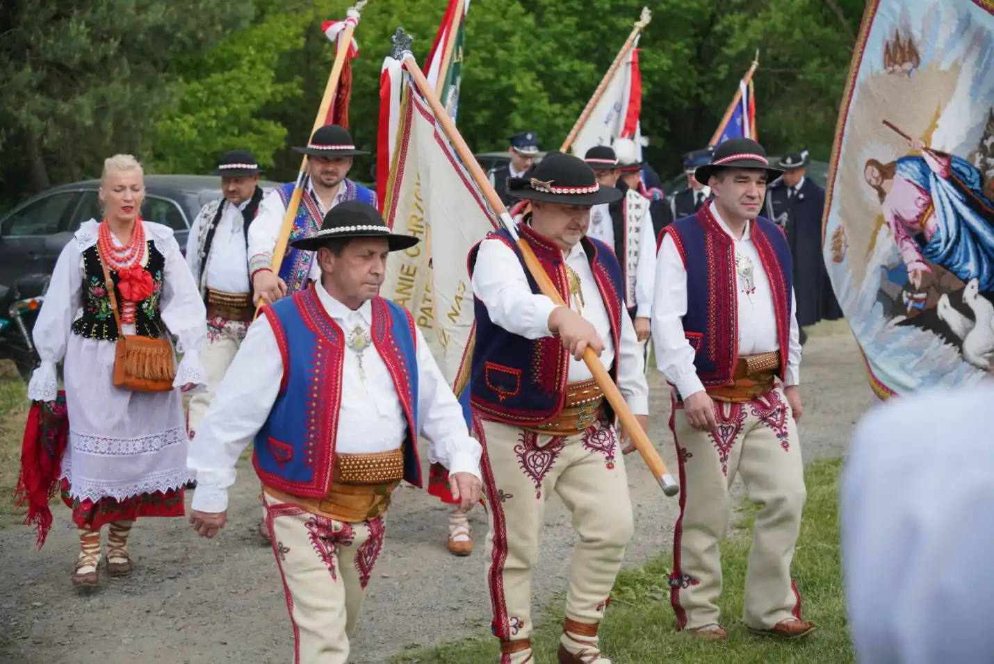 Uroczysta Msza święta regionalna w oprawie góralsko-lachowskiej w Jazowsku