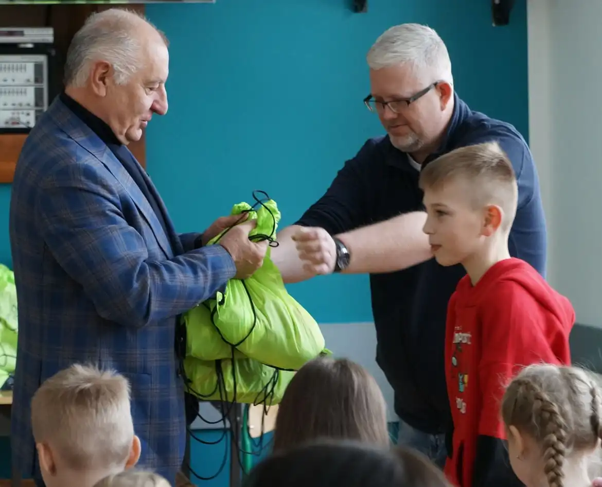 Starosta nowosądecki odwiedził dzieci z Ukrainy przebywające w DWD w Piwnicznej-Zdroju