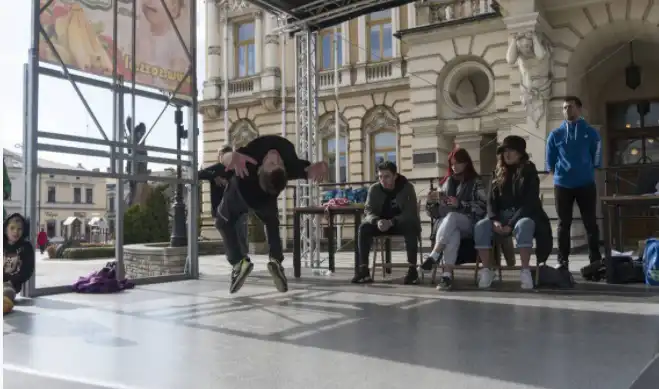 Wytańczyli sobie nagrody w bitwie breakdance