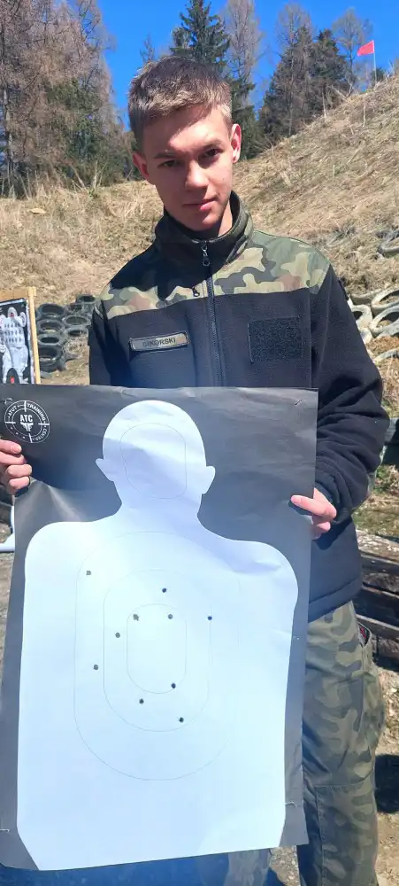 Uczniowie ZS w Marcinkowicach doskonalili swoje umiejętności strzeleckie