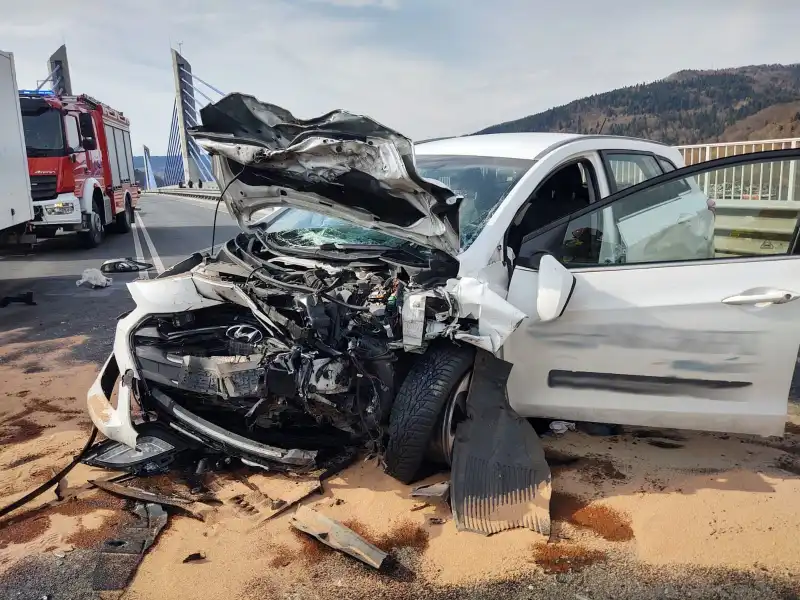 Wypadek w Kurowie. Jedna osoba trafiła do szpitala