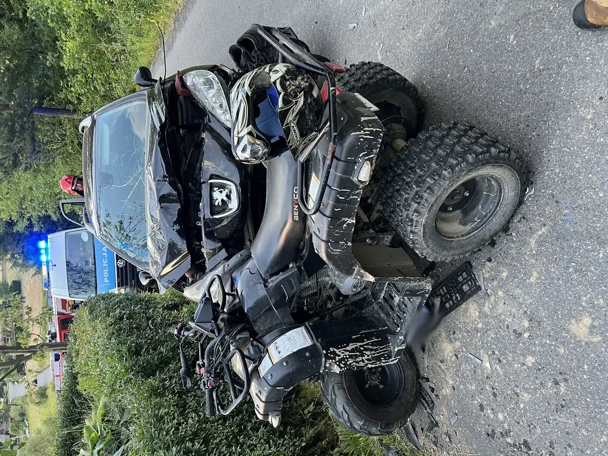 Wypadek w Mszalnicy. Osobówka zderzyła się z quadem