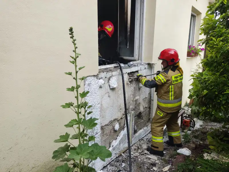 Pożar w budynku mieszkalnym w Rdziostowie