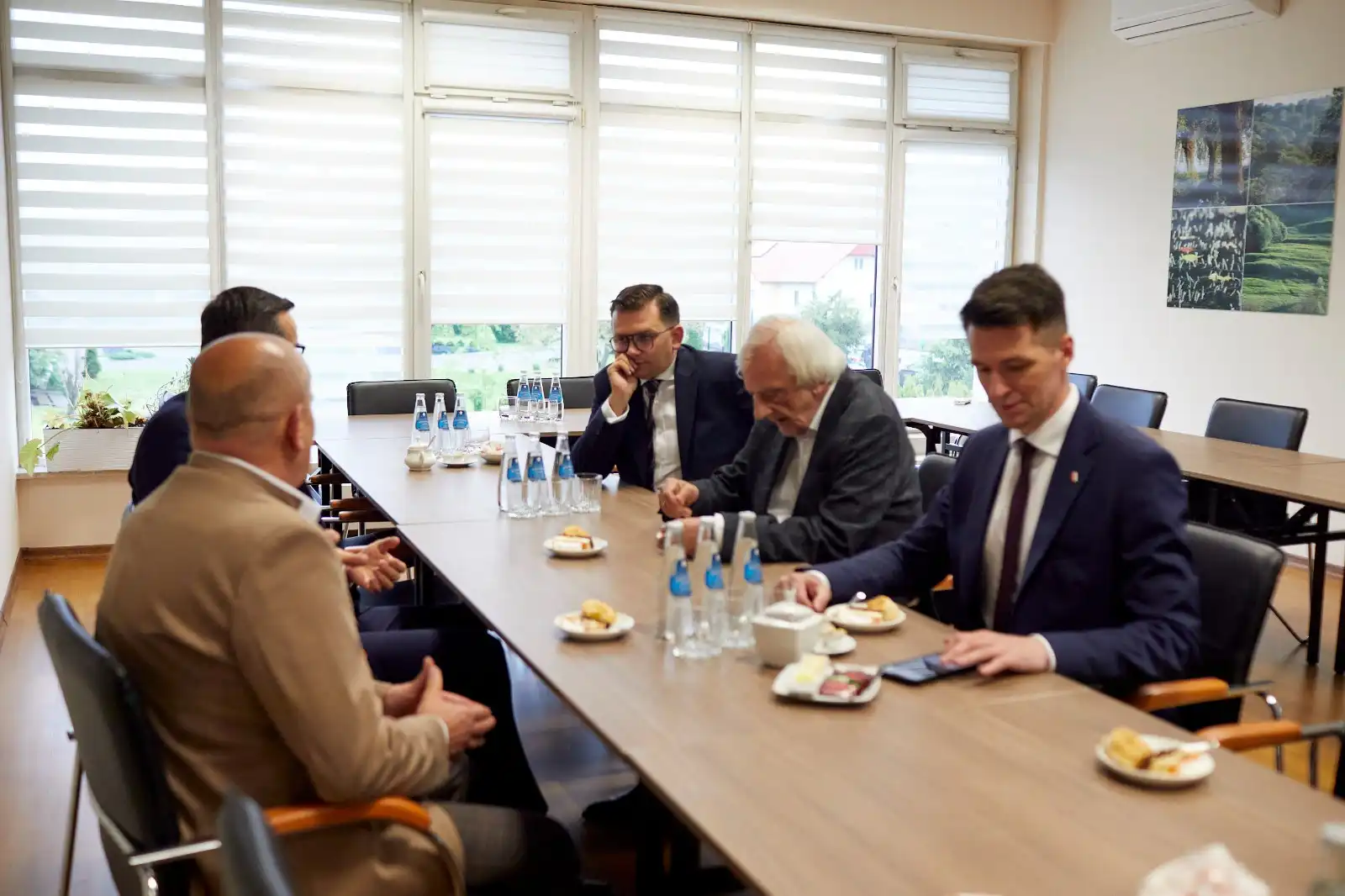 Władze parlamentarne i rządowe z wizytą w Gminie Podegrodzie