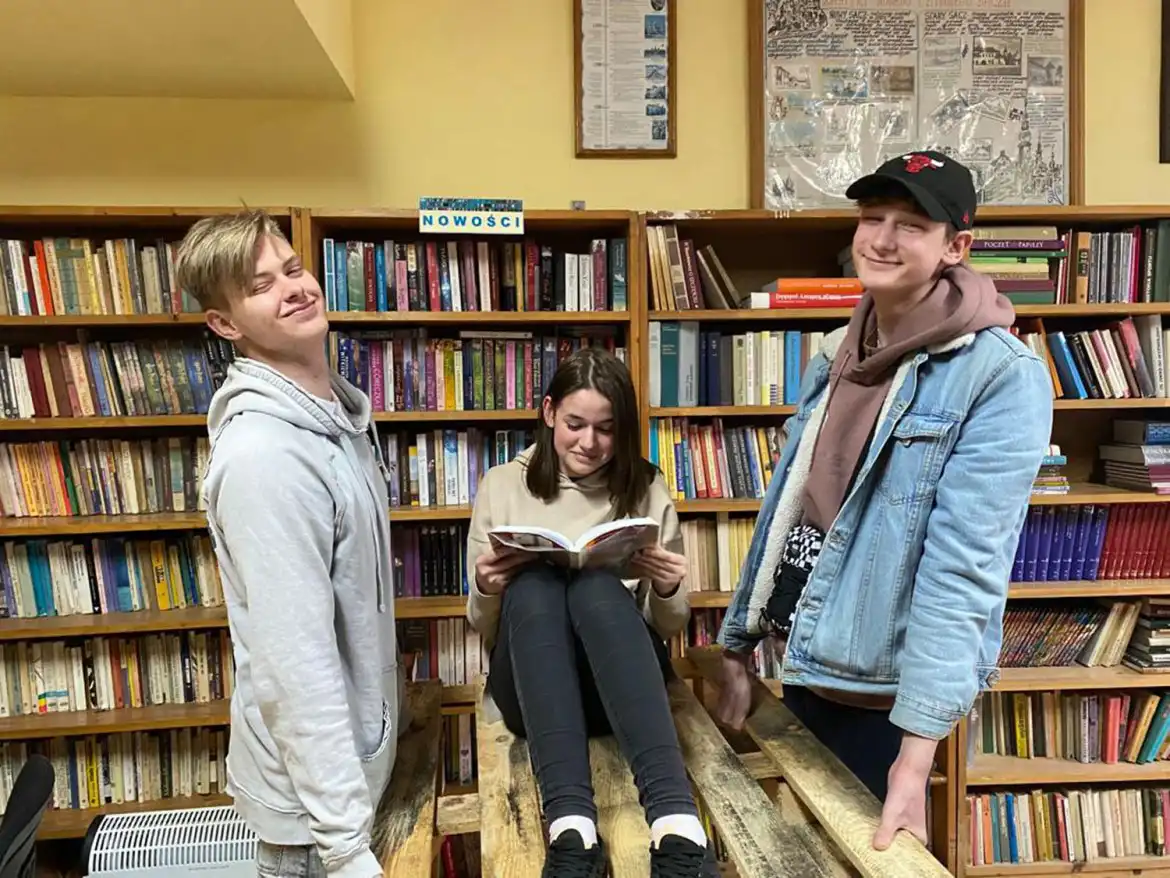 Akcja „Dzień bez plecaka” w ZS w Starym Sączu