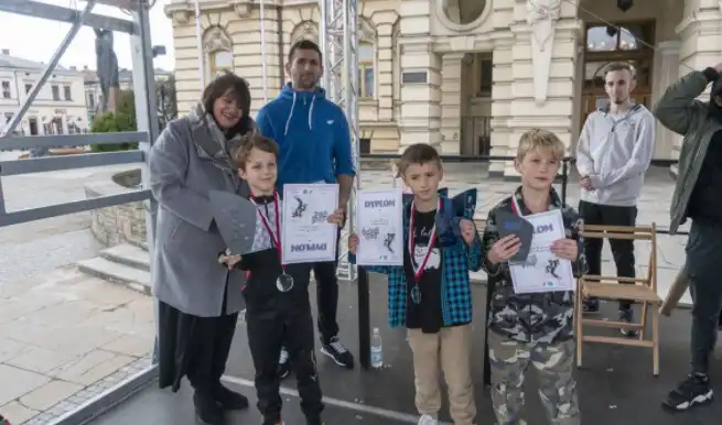 Wytańczyli sobie nagrody w bitwie breakdance