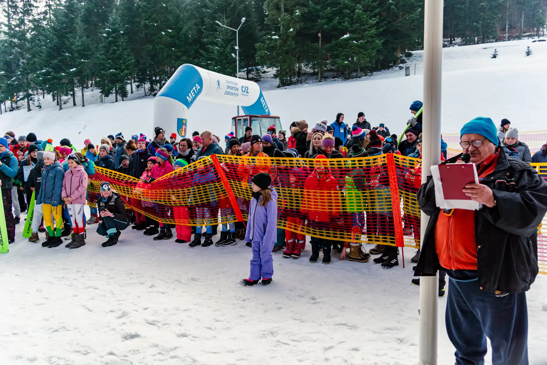 Zimowe emocje na trasach Ptaszkowej. 4. edycja Ligi Małopolskiej w Biegach Narciarskich