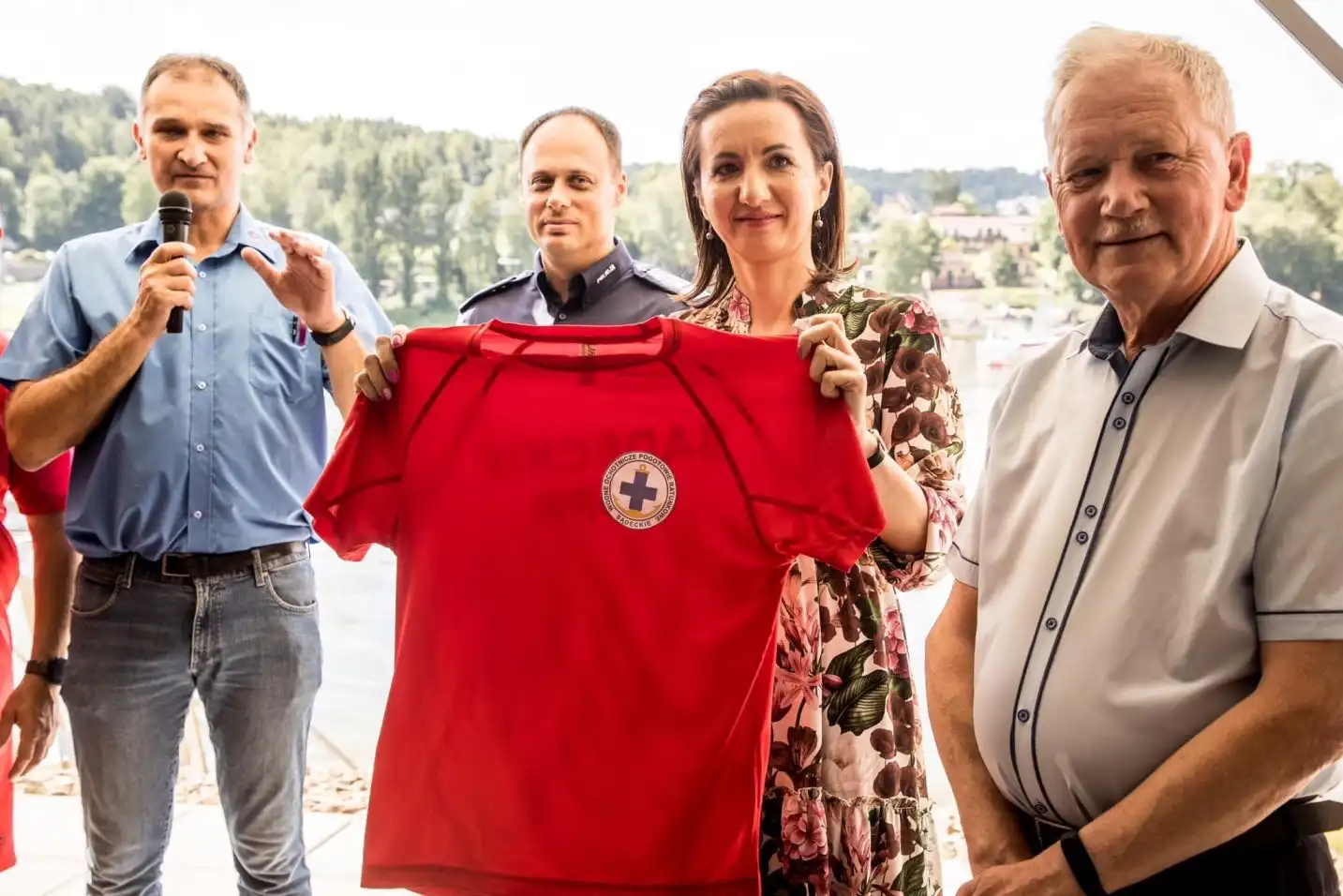 "Kręci mnie bezpieczeństwo na wodzie" nad Jeziorem Rożnowskim