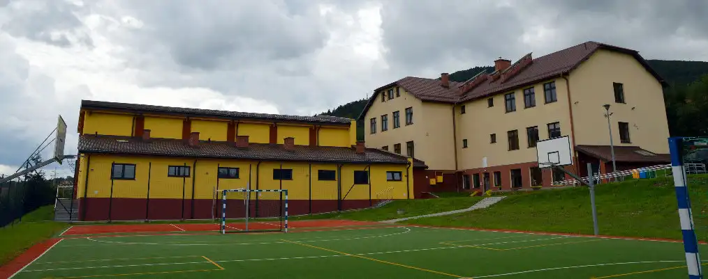 Będzie modernizacja boiska sportowego przy Szkole Podstawowej w Rąbkowej