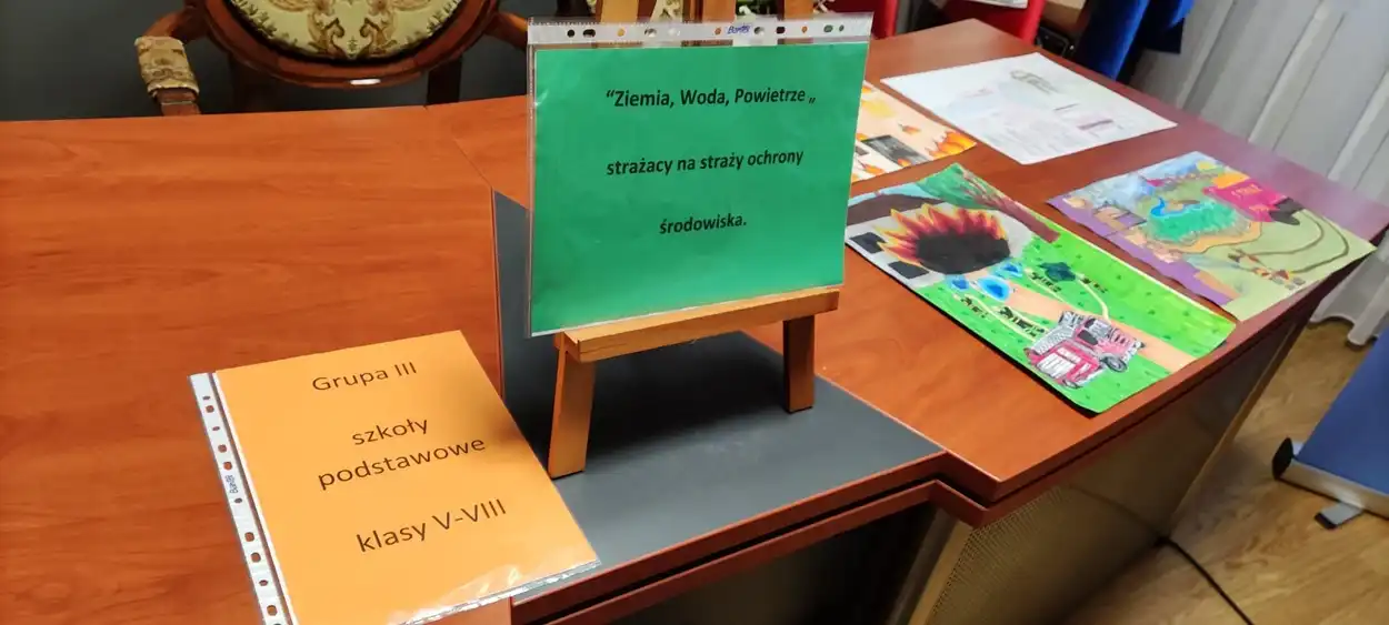 Strażackie inspiracje na papierze. Laureaci konkursu plastycznego w Bobowej