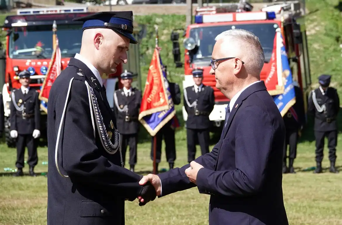 Strażacka tradycja i wdzięczność. 40-lecie OSP w Królowej Górnej