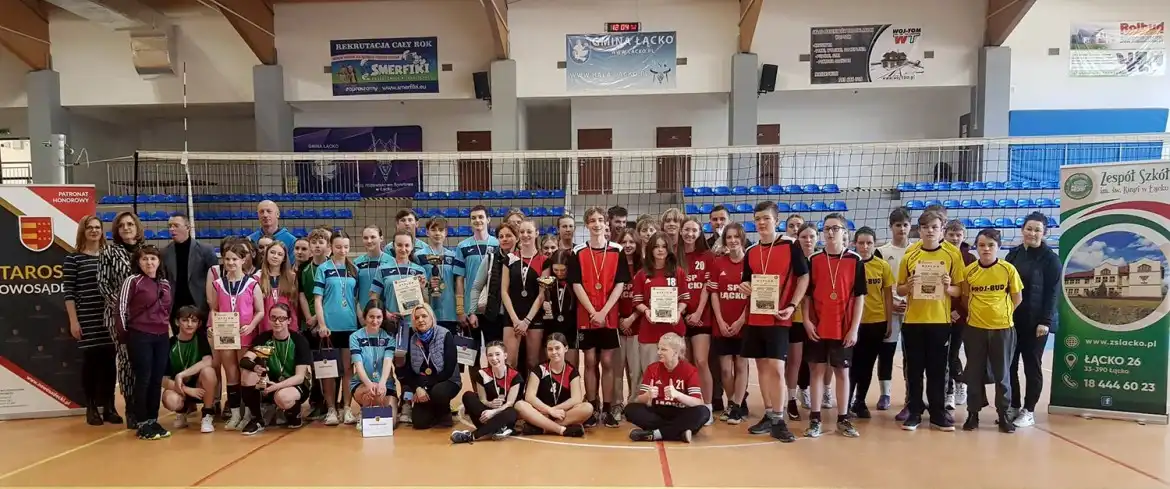 Międzyszkolny Turniej Piłki Siatkowej w Łącku