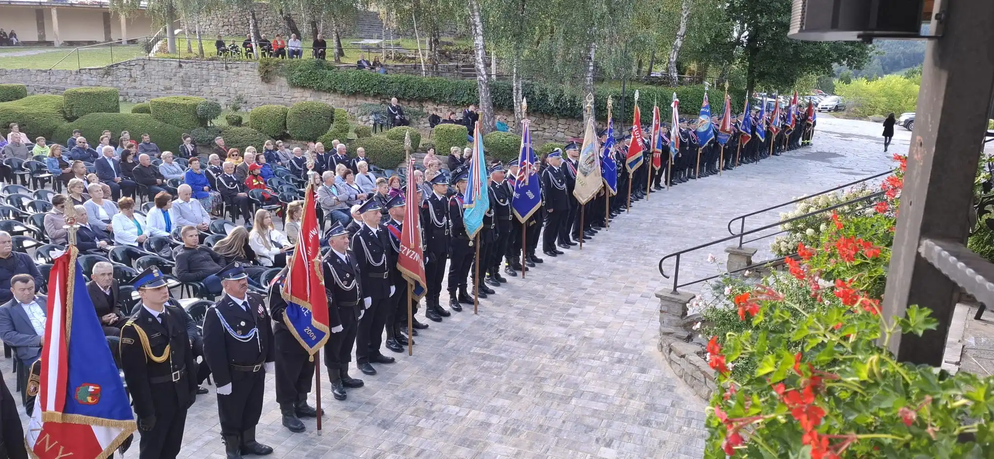 Strażacy u Matki Bożej Pocieszenia. Pielgrzymka wdzięczności i modlitwy