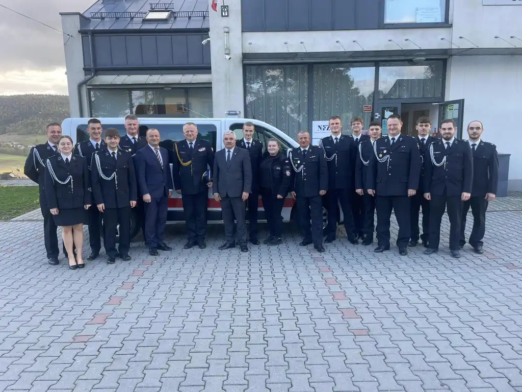 Nowy sprzęt dla OSP Mogilno i strażaków z gminy Korzenna