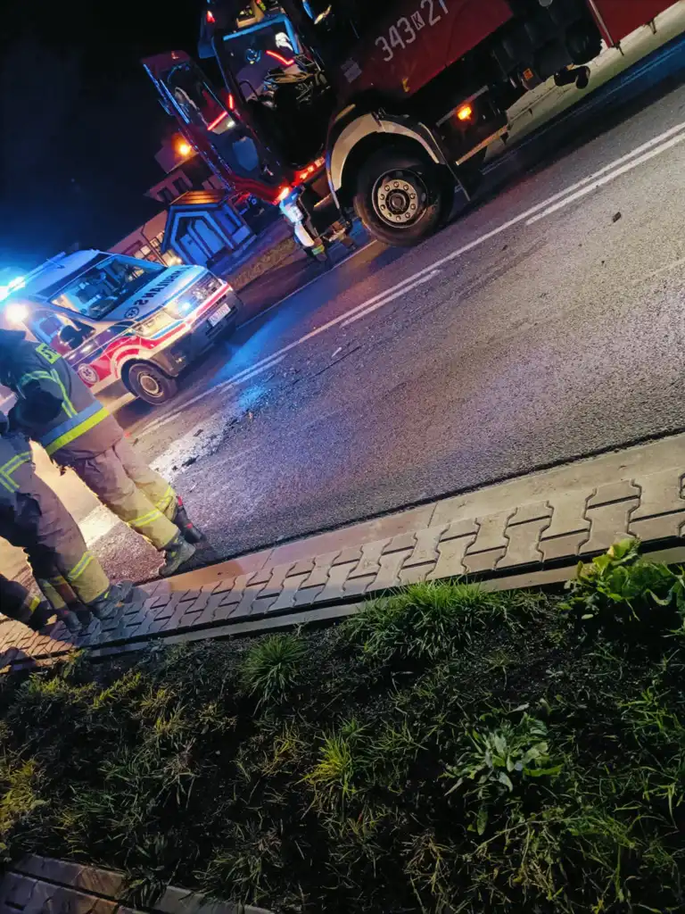 Kolizja na drodze krajowej w Nowej Wsi