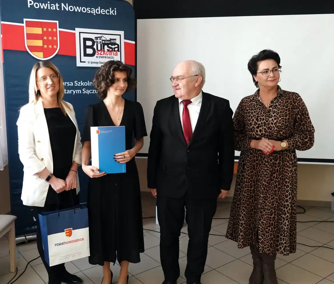 Recytowali i śpiewali w Bursie Szkolnej w Starym Sączu