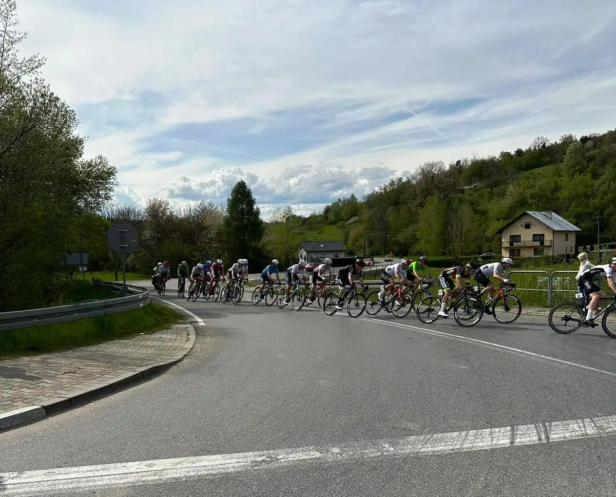 Policjanci zabezpieczali Karpacki Wyścig Kurierów