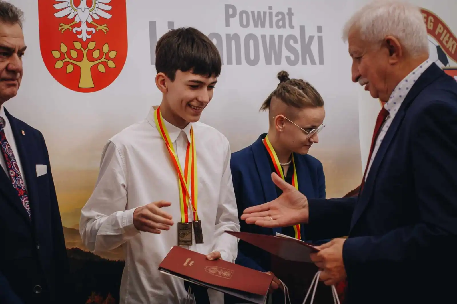 Plebiscyt wyłonił najlepszych piłkarzy, trenerów i drużynę roku Ziemi Limanowskiej