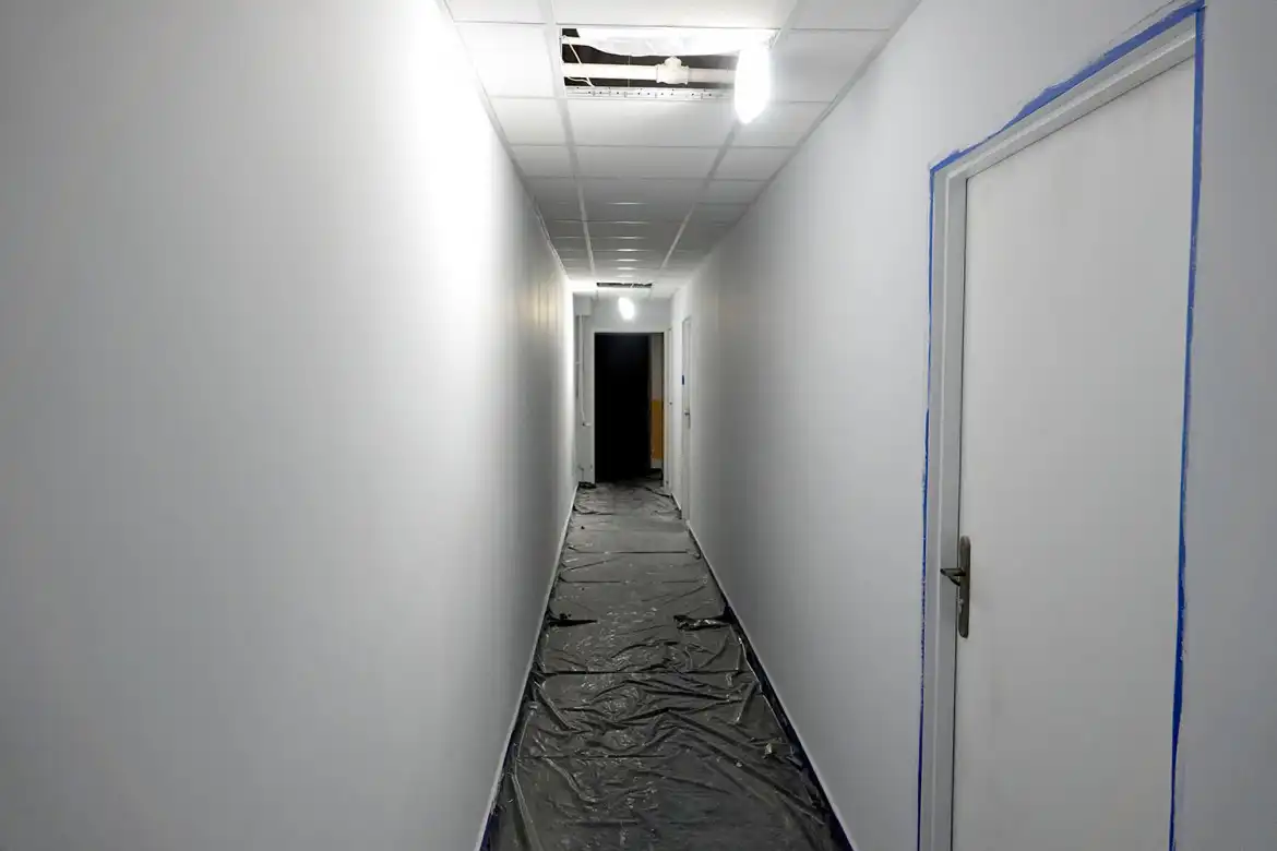 Dobiegają końca remonty na terenie siedziby Sądeckiego Pogotowia Ratunkowego