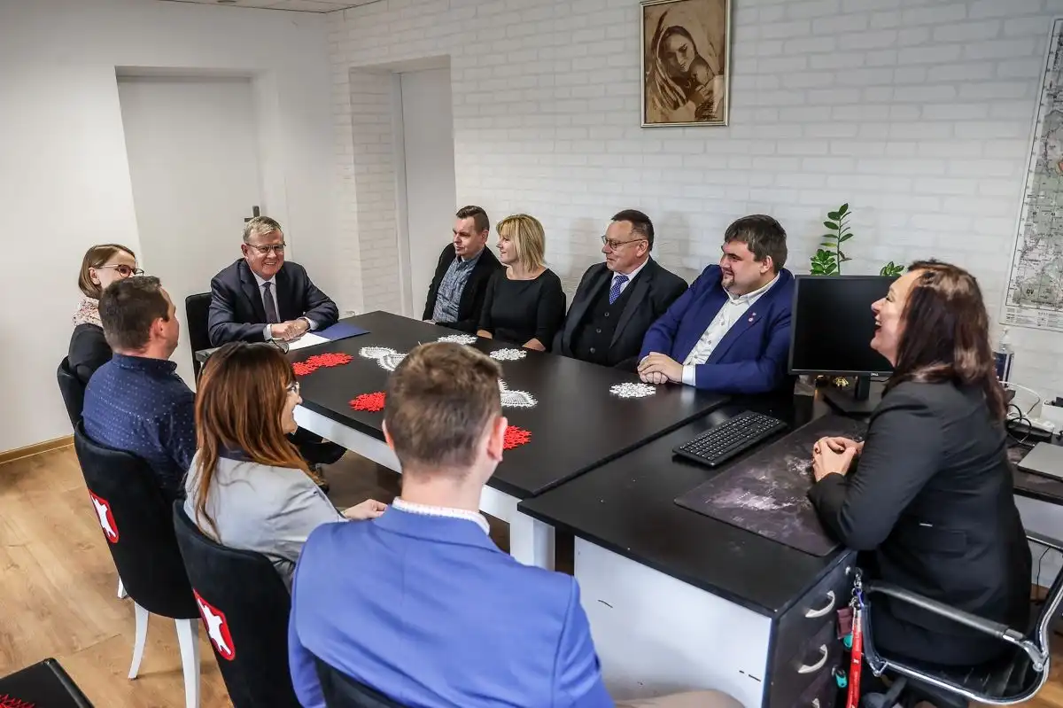 Marszałek Witold Kozłowski z wizytą w gminie Łabowa