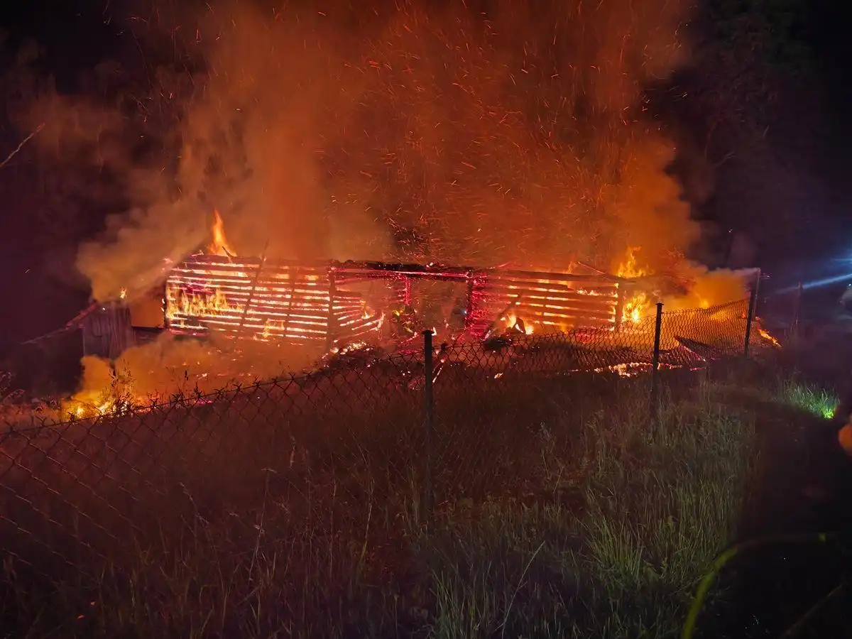 Pożar w Przysietnicy. Spłonął budynek gospodarczy