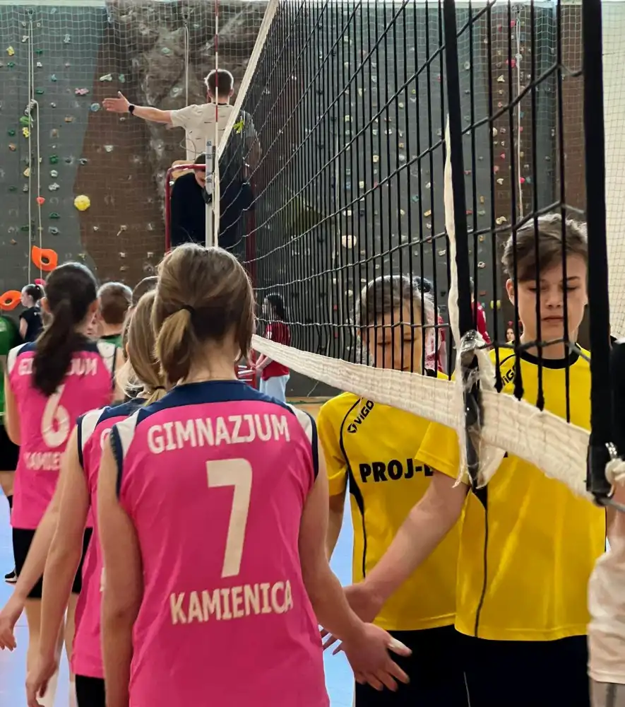 Międzyszkolny Turniej Piłki Siatkowej w Łącku