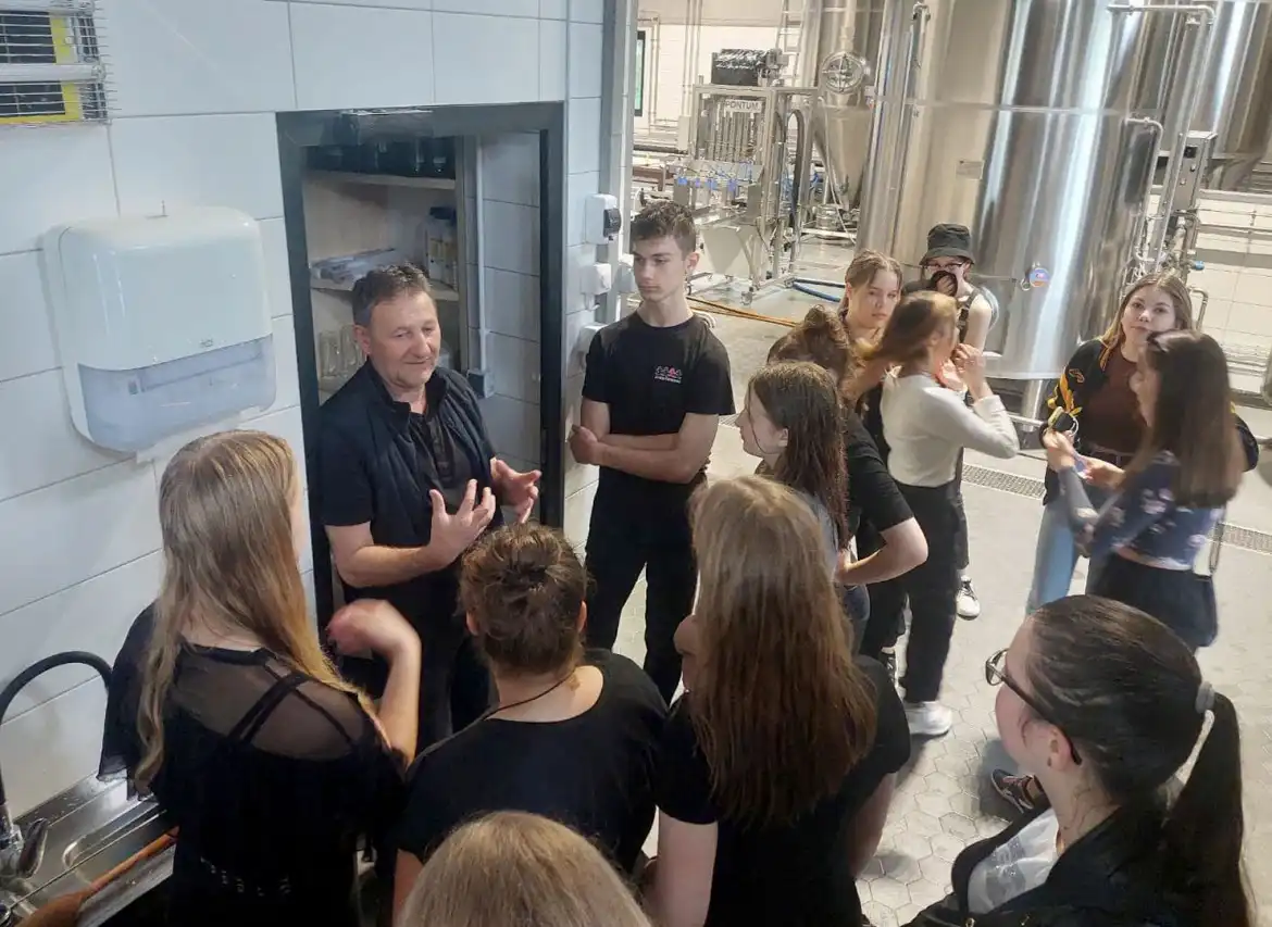 ZSP w Krynicy-Zdroju: młodzież uczyła się jak warzyć piwo