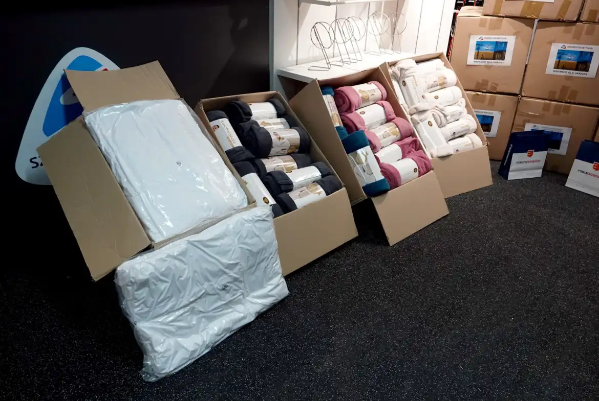 Spółka Kolej Gondolowa Jaworzyna Krynicka przekazała dary dla uchodźców z Ukrainy