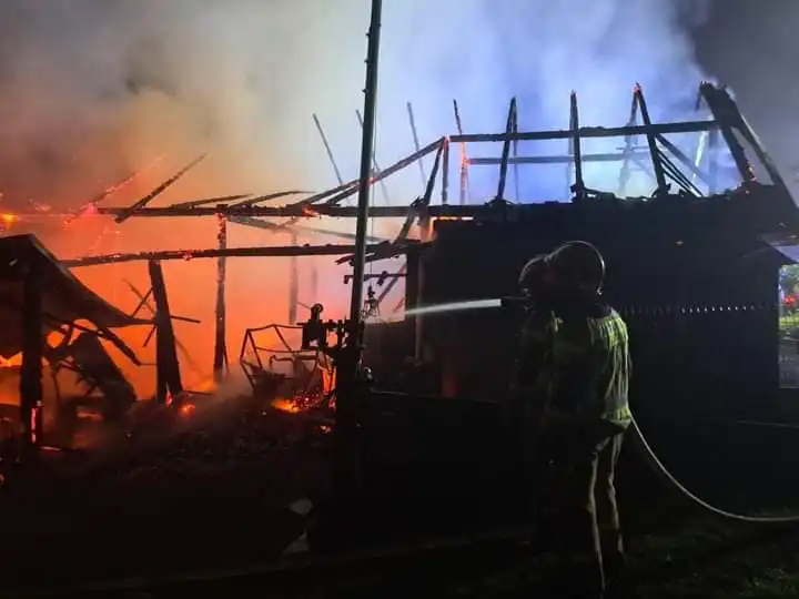 Pożar w Grybowie. Walka z ogniem na osiedlu Biała Wyżna