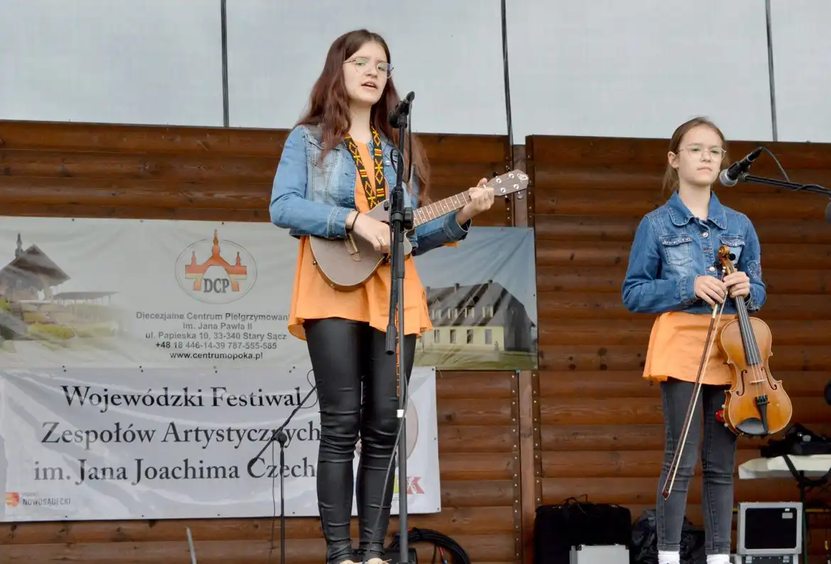 Stary Sącz: XXXVIII Wojewódzki Festiwal Zespołów Artystycznych