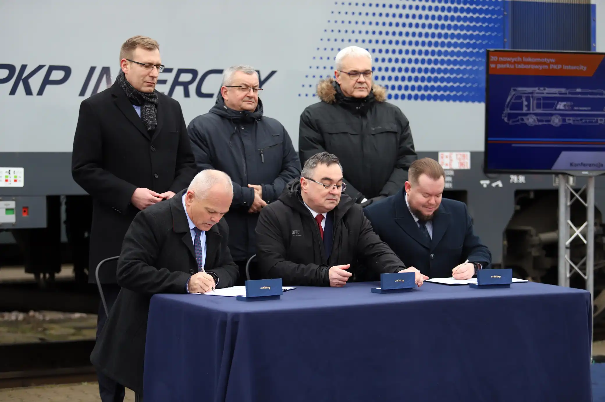 PKP Intercity podpisała umowę z NEWAG-iem na zakup 20 lokomotyw elektrycznych