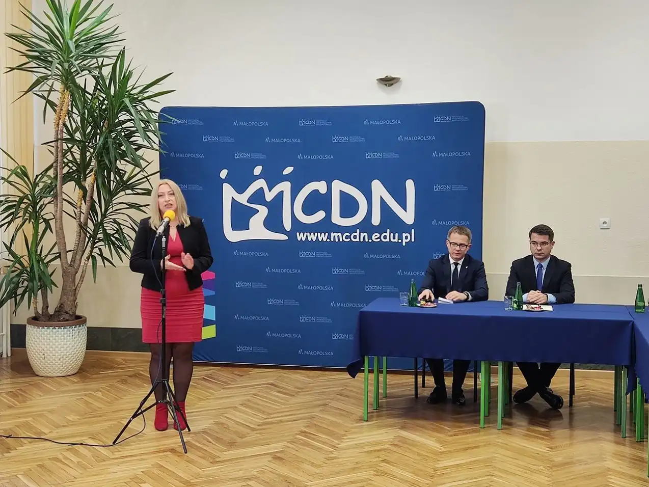 Pracodawca i absolwent – wspólna przyszłość zawodowa i społeczna - konferencja w MCDN w Nowym Sączu